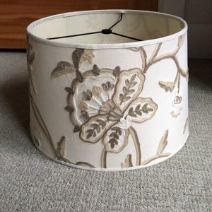 Pottery Barn Crewel Embroidered Tapered Drum Lamp Shade